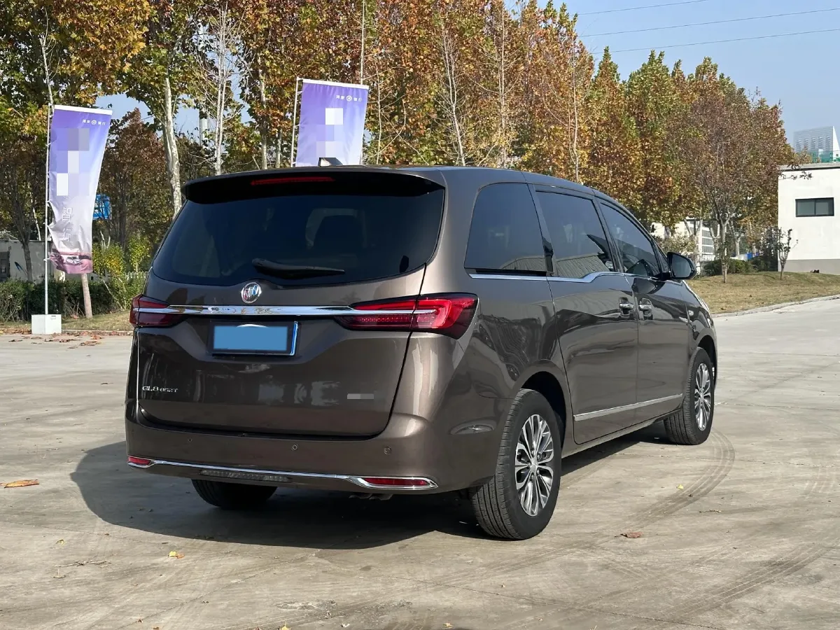 2022 Buick GL8 2.0T 237HP L4 9AT,autocango,china used car exporter,china ev exporter,chinese used car exporter,chinese used ev exporter