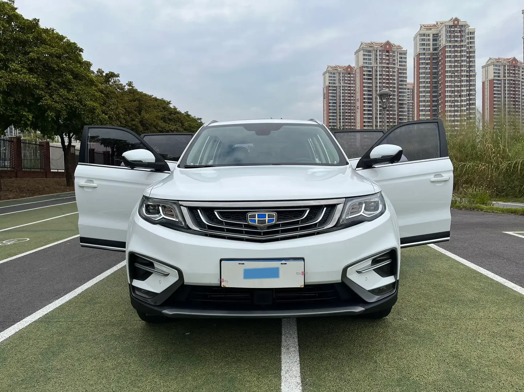 2018 GEELY AZKARRA thumbnail 2