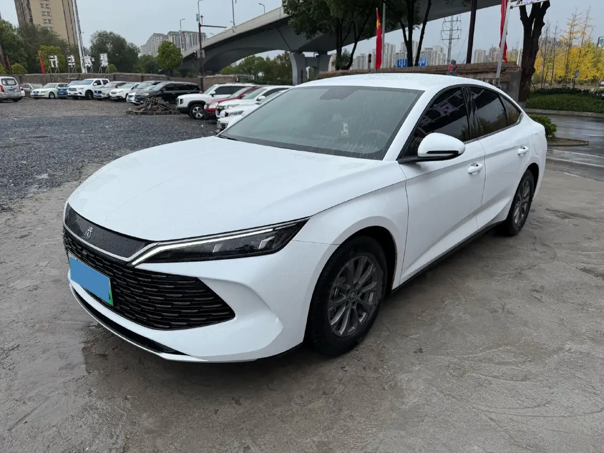 2024 BYD QinL 1.5L 101HP L4 E-CVT PHEV 10.08KWH