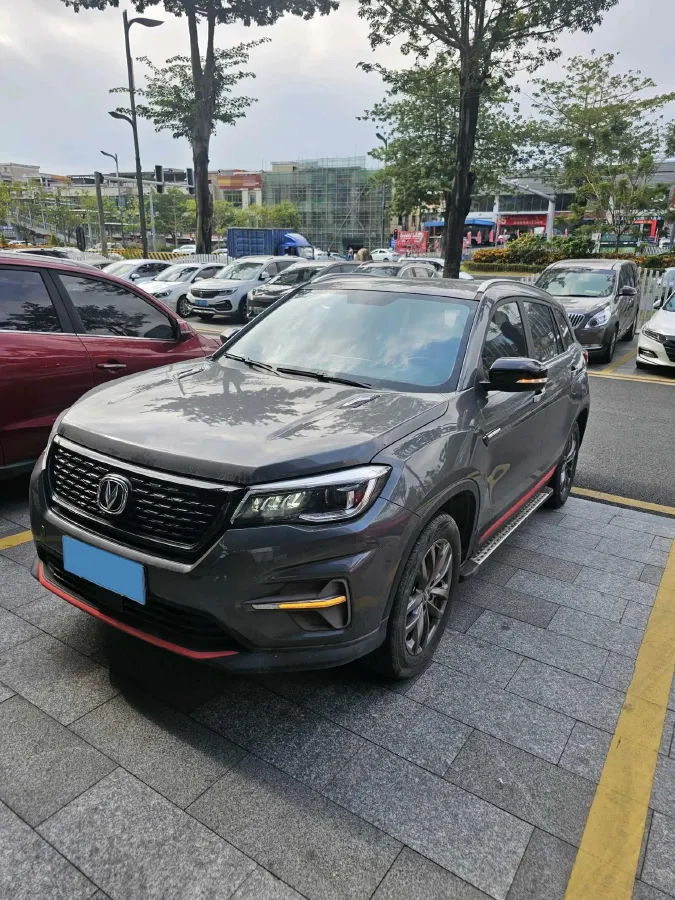 2021 ChangAn CS75 1.5T 178HP L4 7DCT,autocango,china used car exporter,china ev exporter,chinese used car exporter,chinese used ev exporter