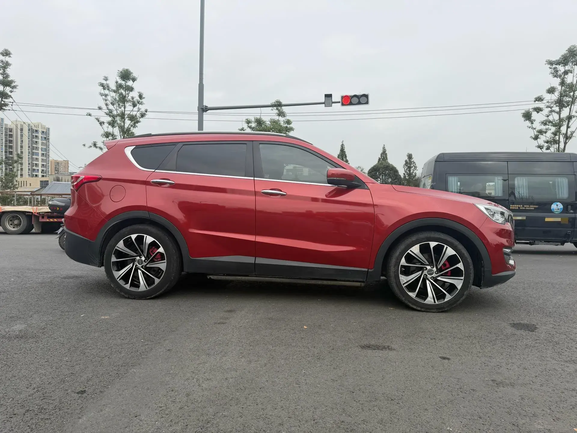 2019 JETOUR X70S thumbnail 4