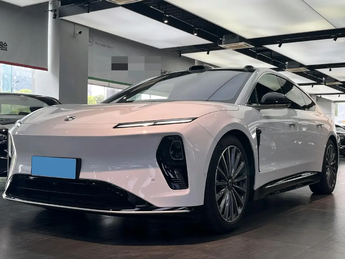 2025 NIO ET9 BEV 100KWH