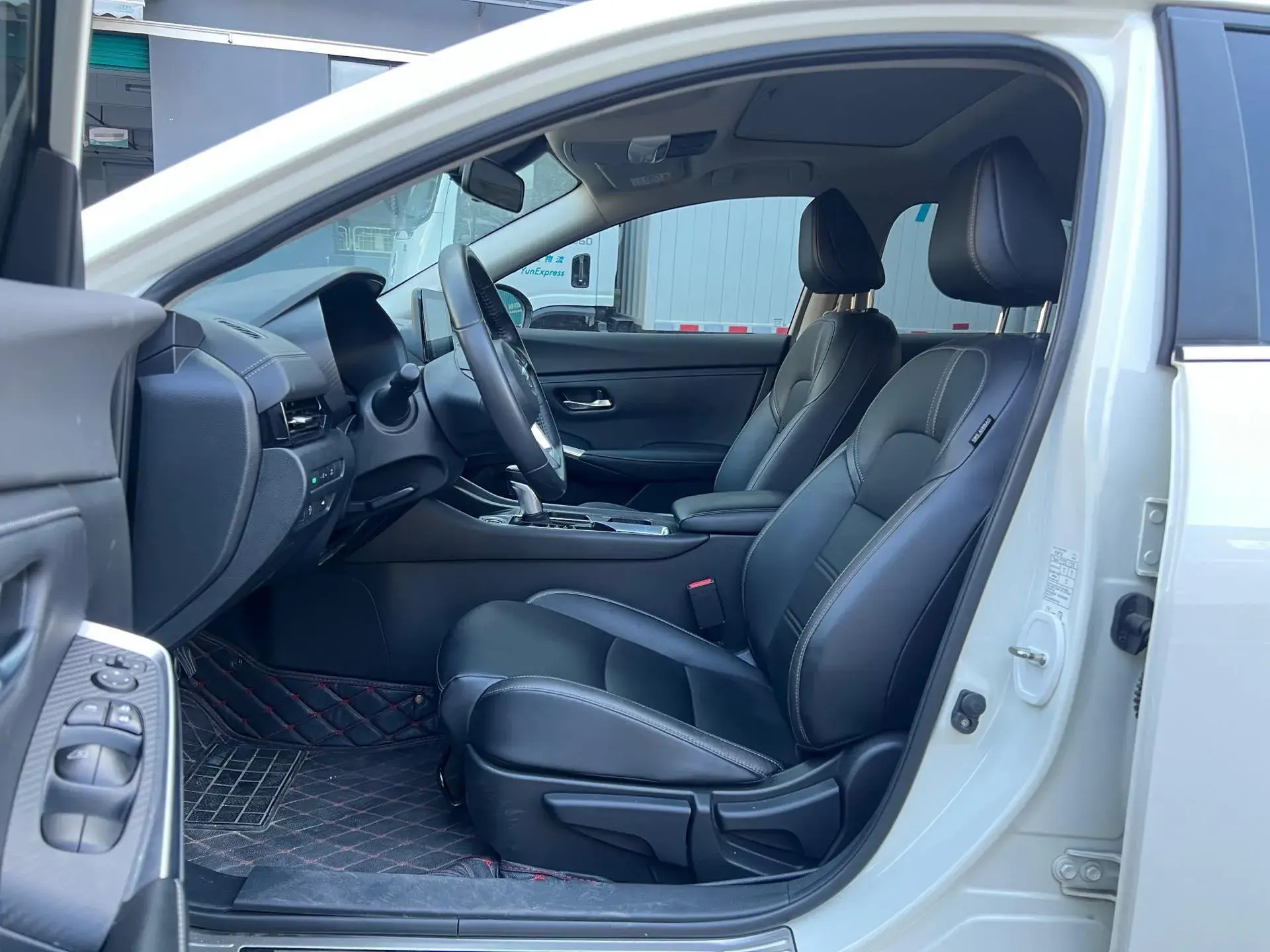 2021 NISSAN SYLPHY thumbnail 2