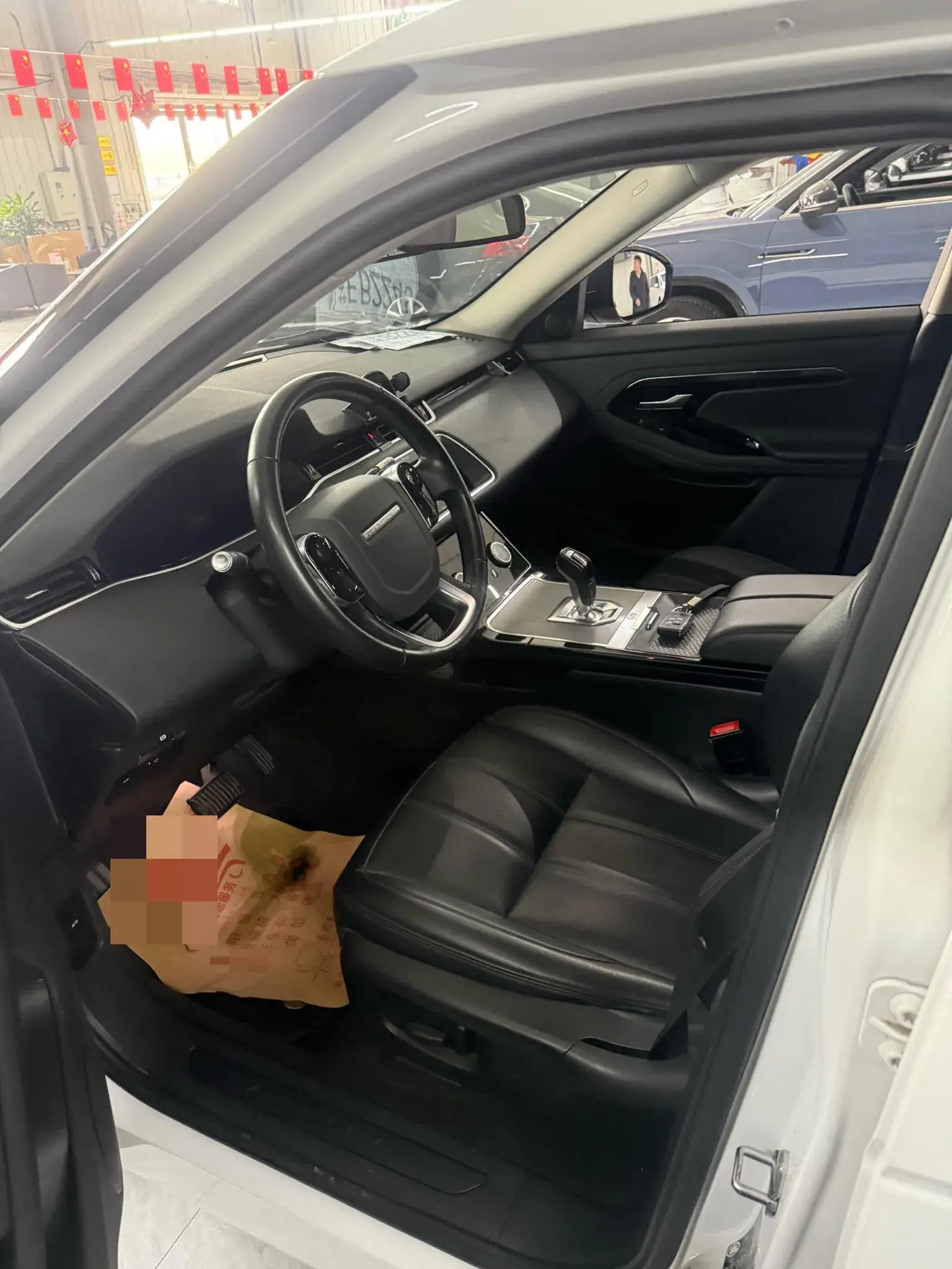 2020 LAND ROVER thumbnail 3