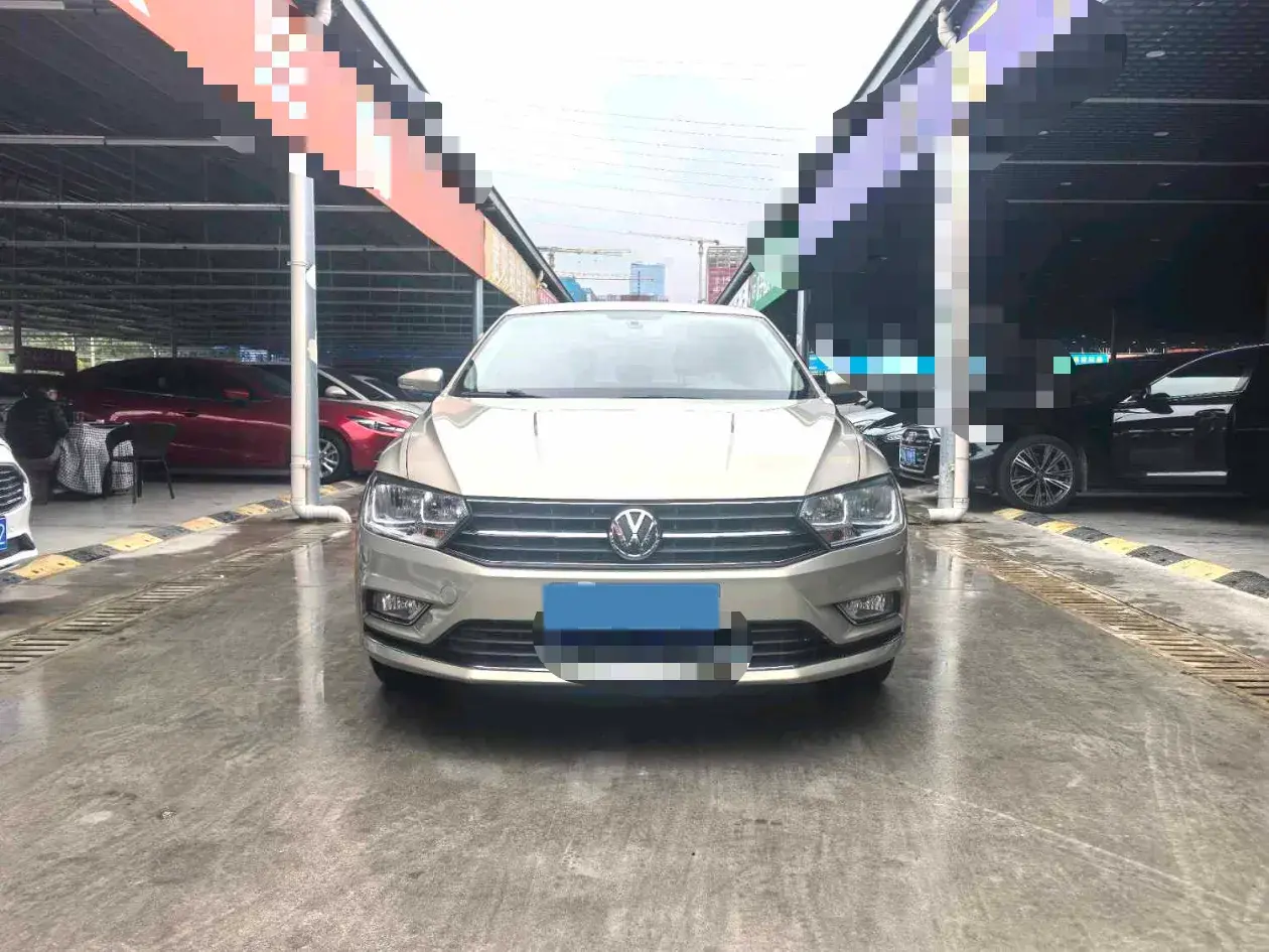 2018 VOLKSWAGEN BORA thumbnail 2