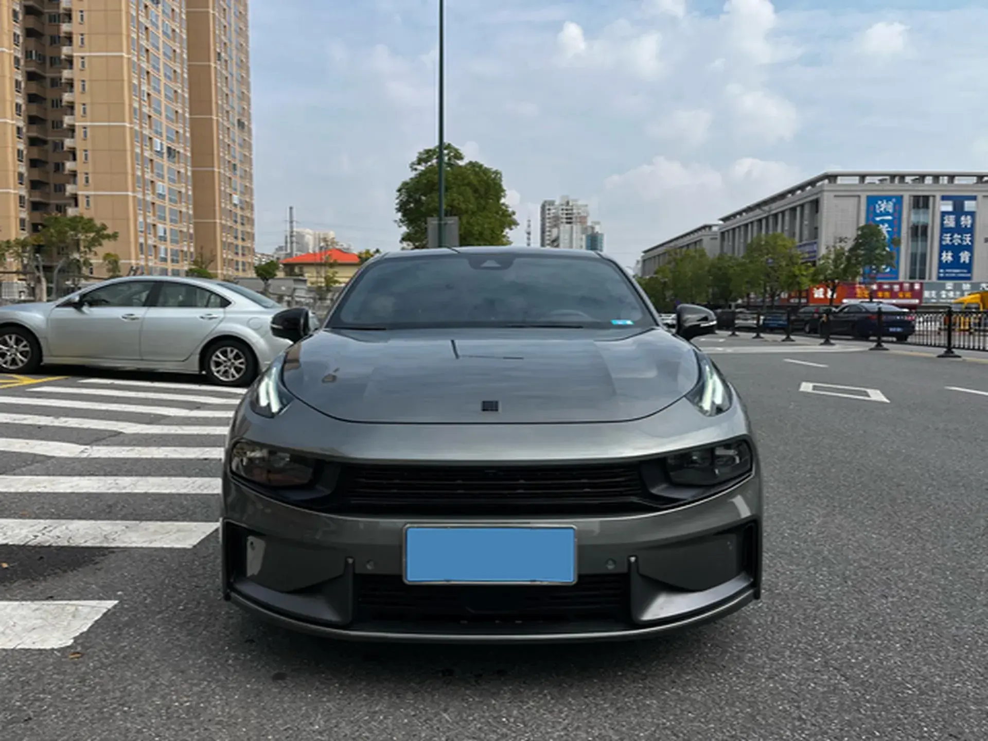 2022 LYNK&CO 03 thumbnail 2