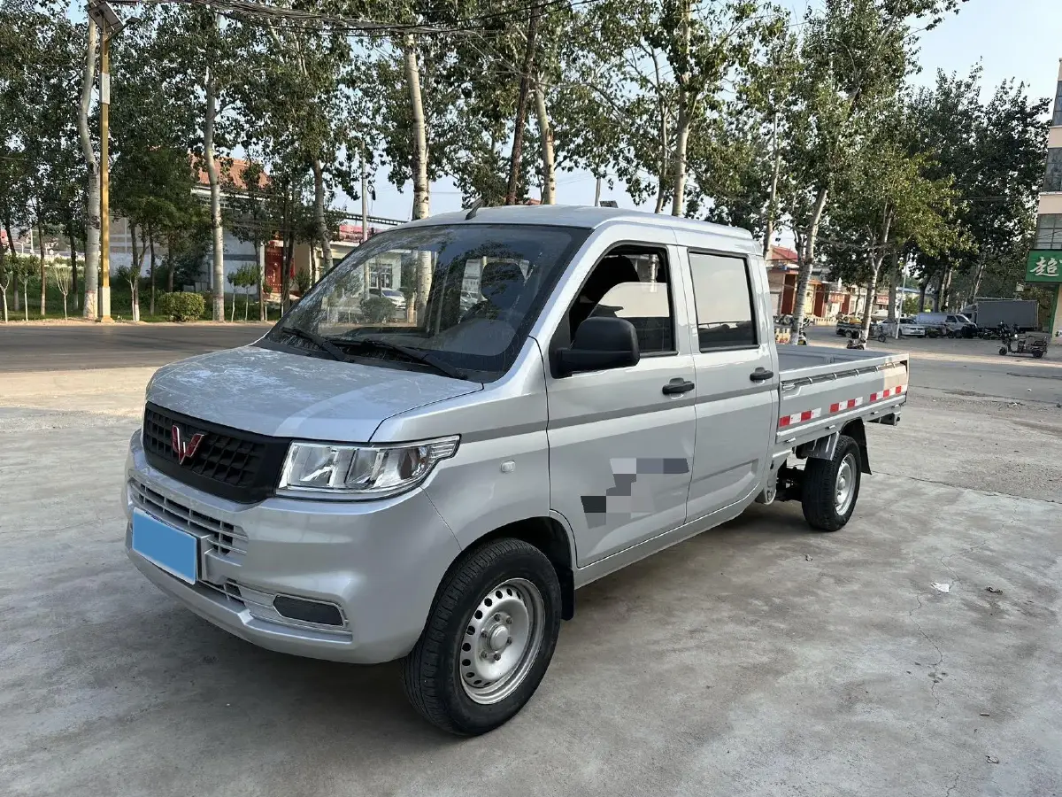 2021 WuLing RongGuang New Truck 1.8L 125HP L4 5MT