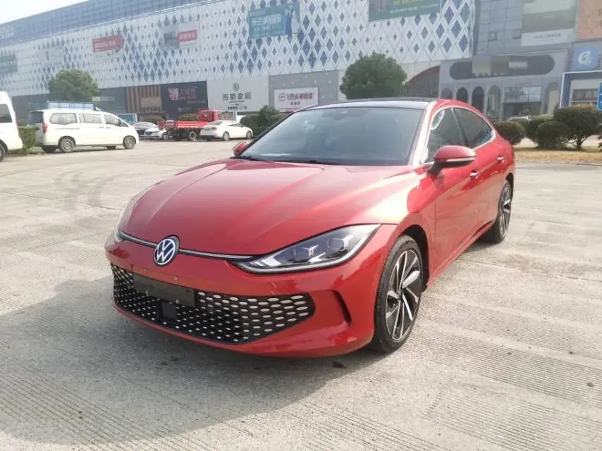 2022 VOLKSWAGEN LAMANDO view 1