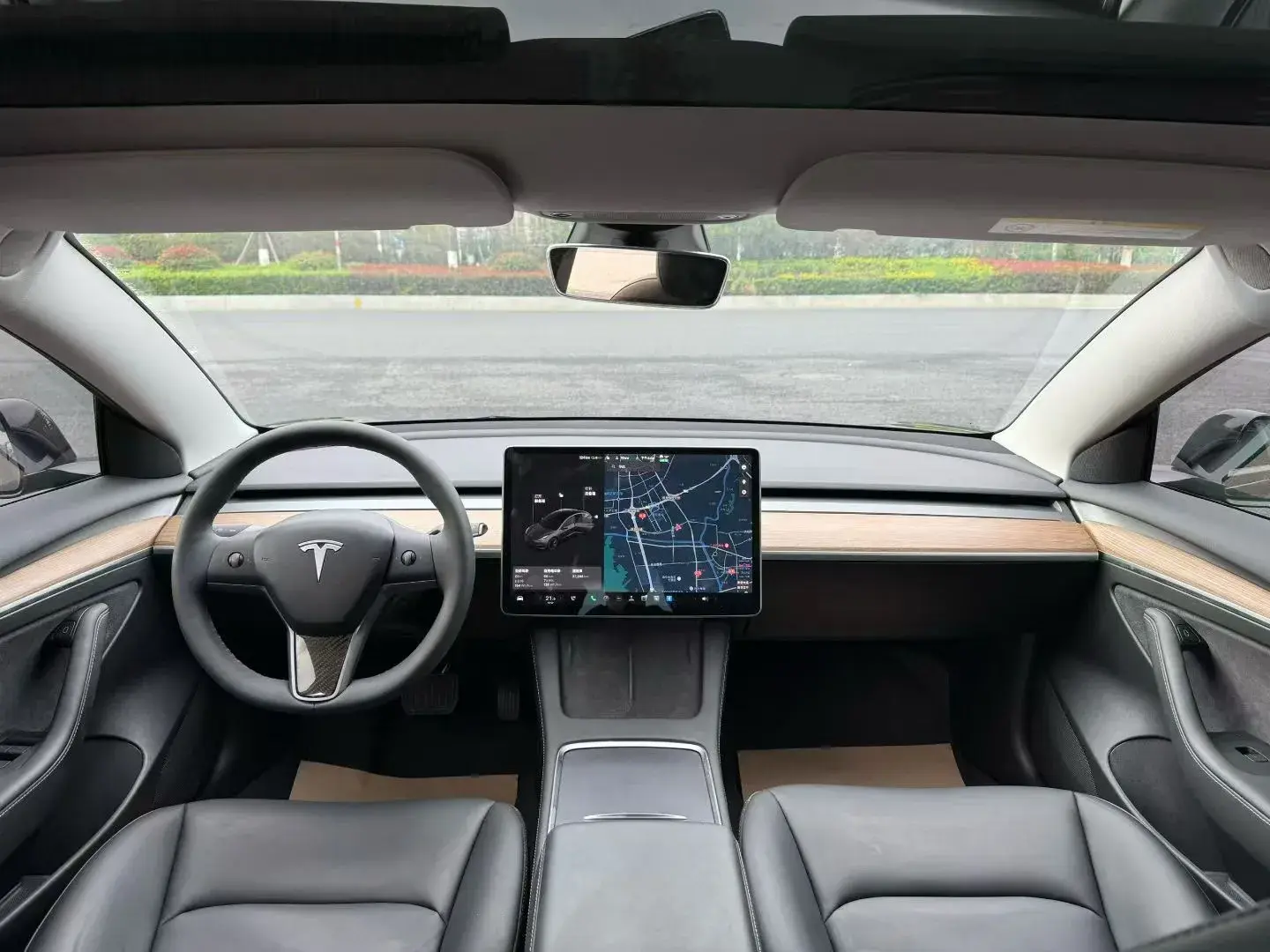 2021 TESLA MODEL thumbnail 3