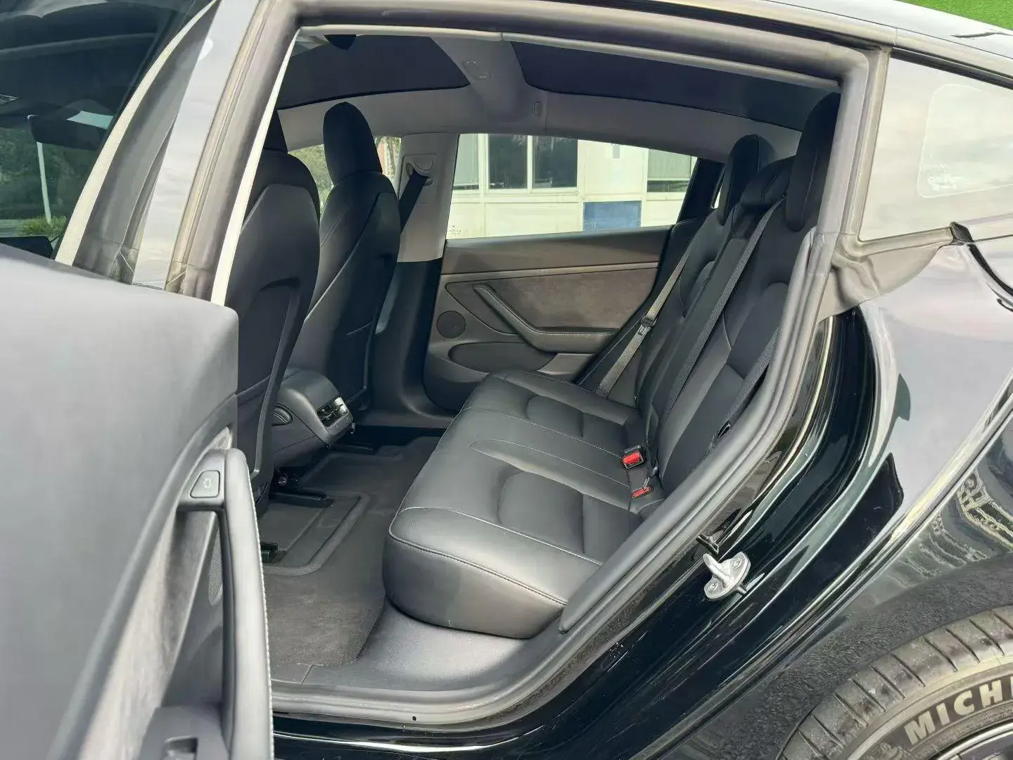 2021 TESLA MODEL thumbnail 4