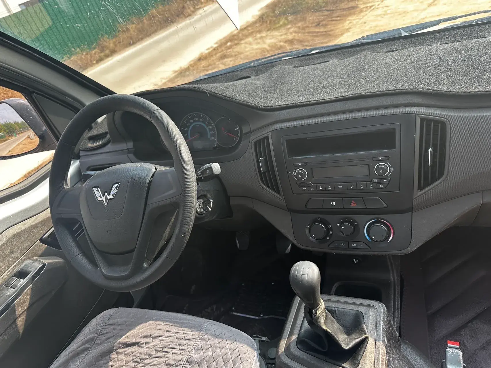 2019 WULING RONGGUANG thumbnail 3
