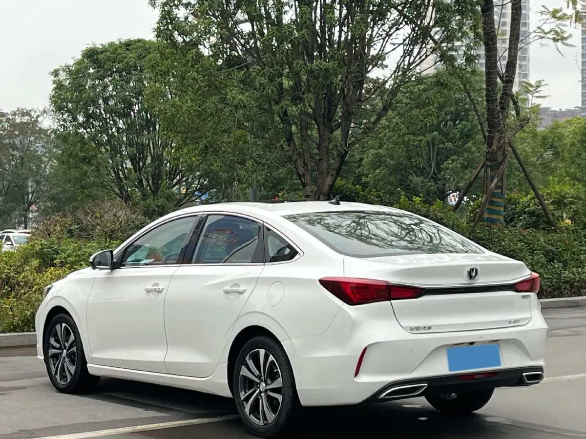 2020 ChangAn Eado 1.4T 158HP L4 7DCT,autocango,china used car exporter,china ev exporter,chinese used car exporter,chinese used ev exporter