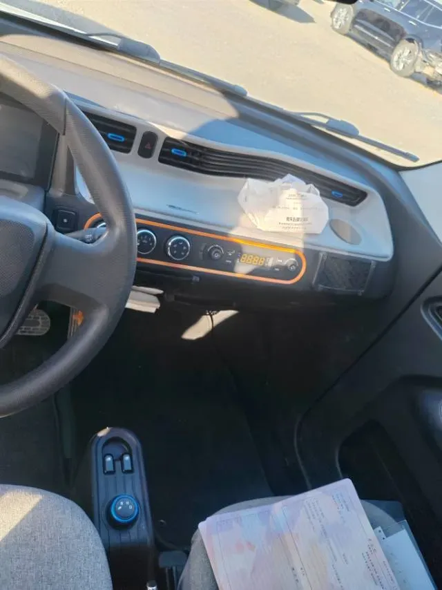2020 WuLing HongGuang MINI EV BEV 13.8KWH,autocango,china used car exporter,china ev exporter,chinese used car exporter,chinese used ev exporter
