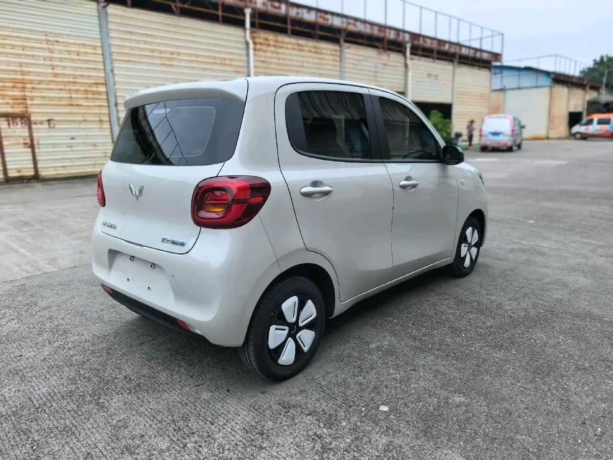 2025 WuLing HongGuang MINI EV BEV 16.2KWH,autocango,china used car exporter,china ev exporter,chinese used car exporter,chinese used ev exporter