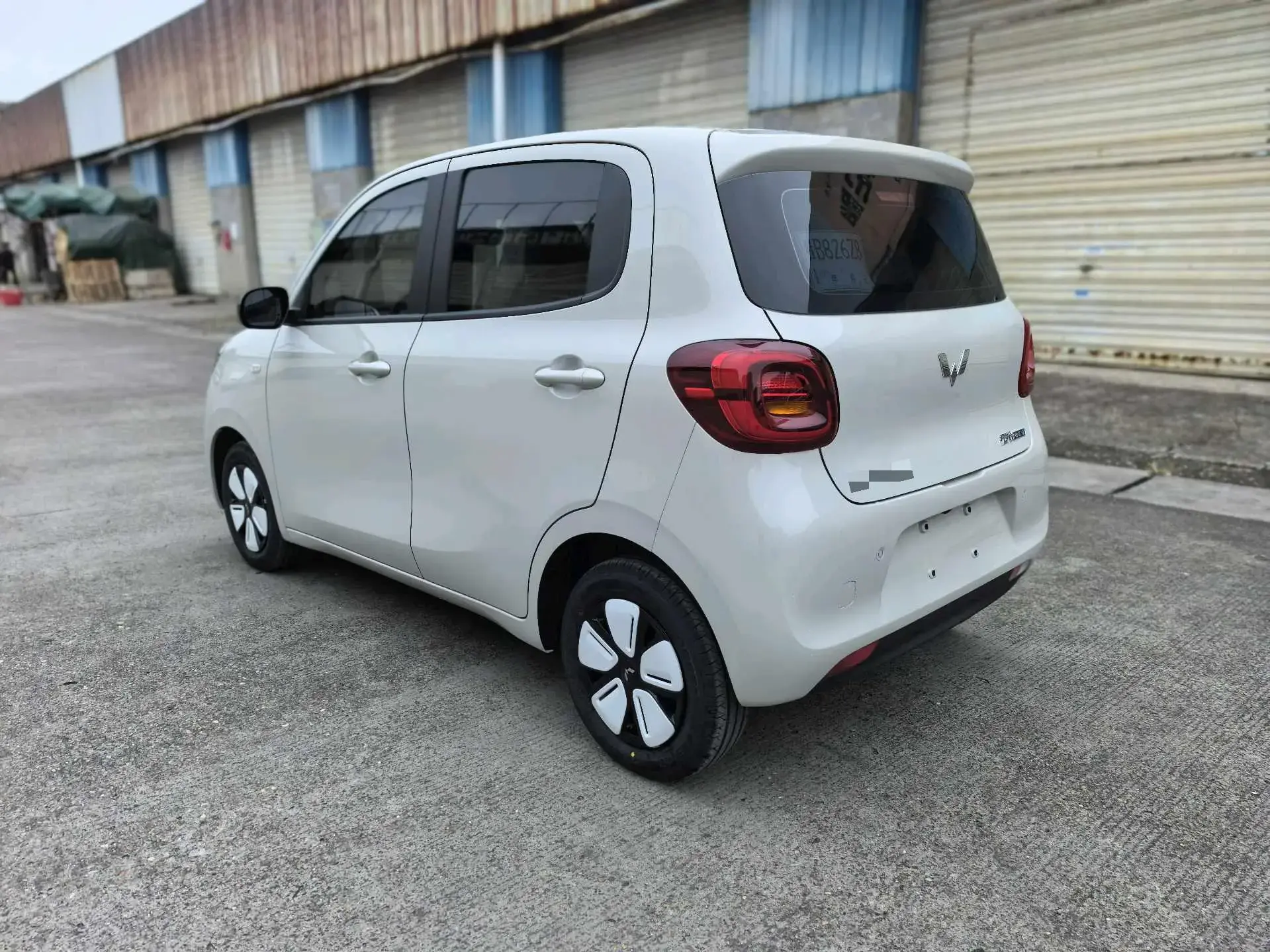 2025 WULING HONGGUANG thumbnail 4