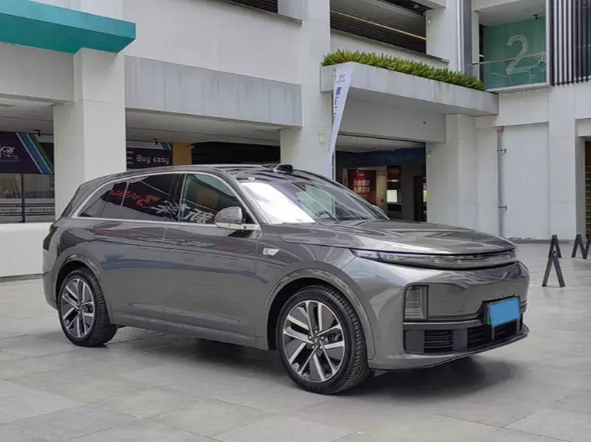 2024 LI L7 thumbnail 3