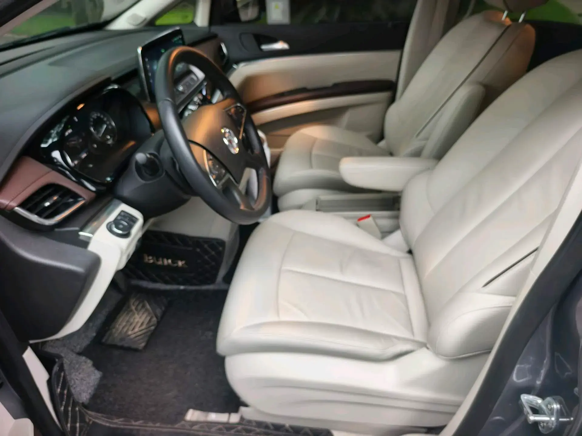 2021 BUICK GL8 thumbnail 4