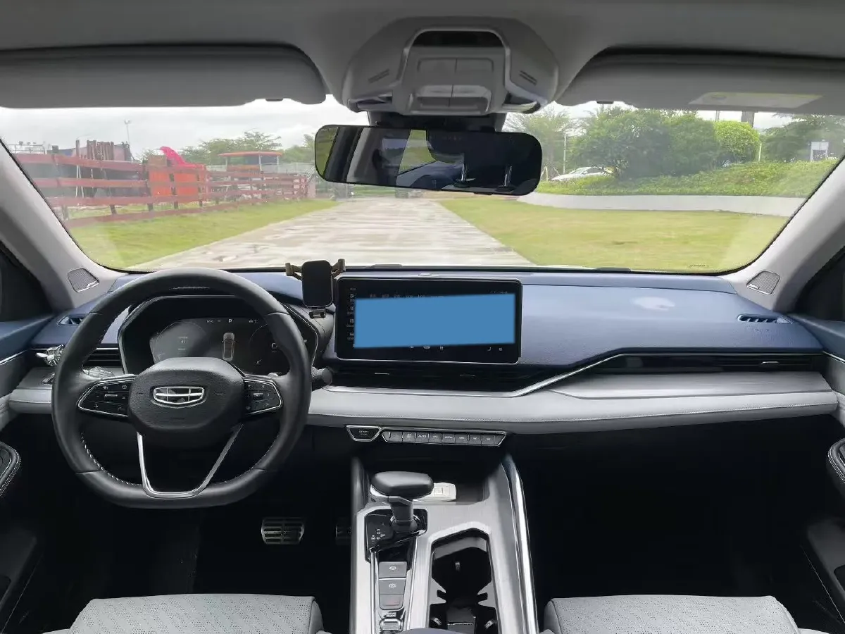 2021 Geely Preface 2.0T 190HP L4 7DCT,autocango,china used car exporter,china ev exporter,chinese used car exporter,chinese used ev exporter