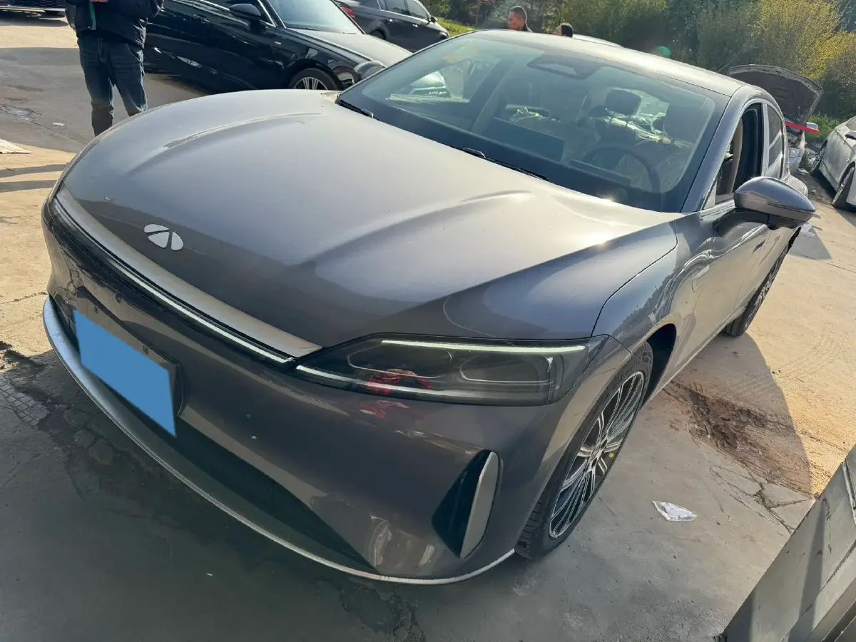 2025 Fulwin FulwinA9L 1.5T 156HP L4 1DHT PHEV