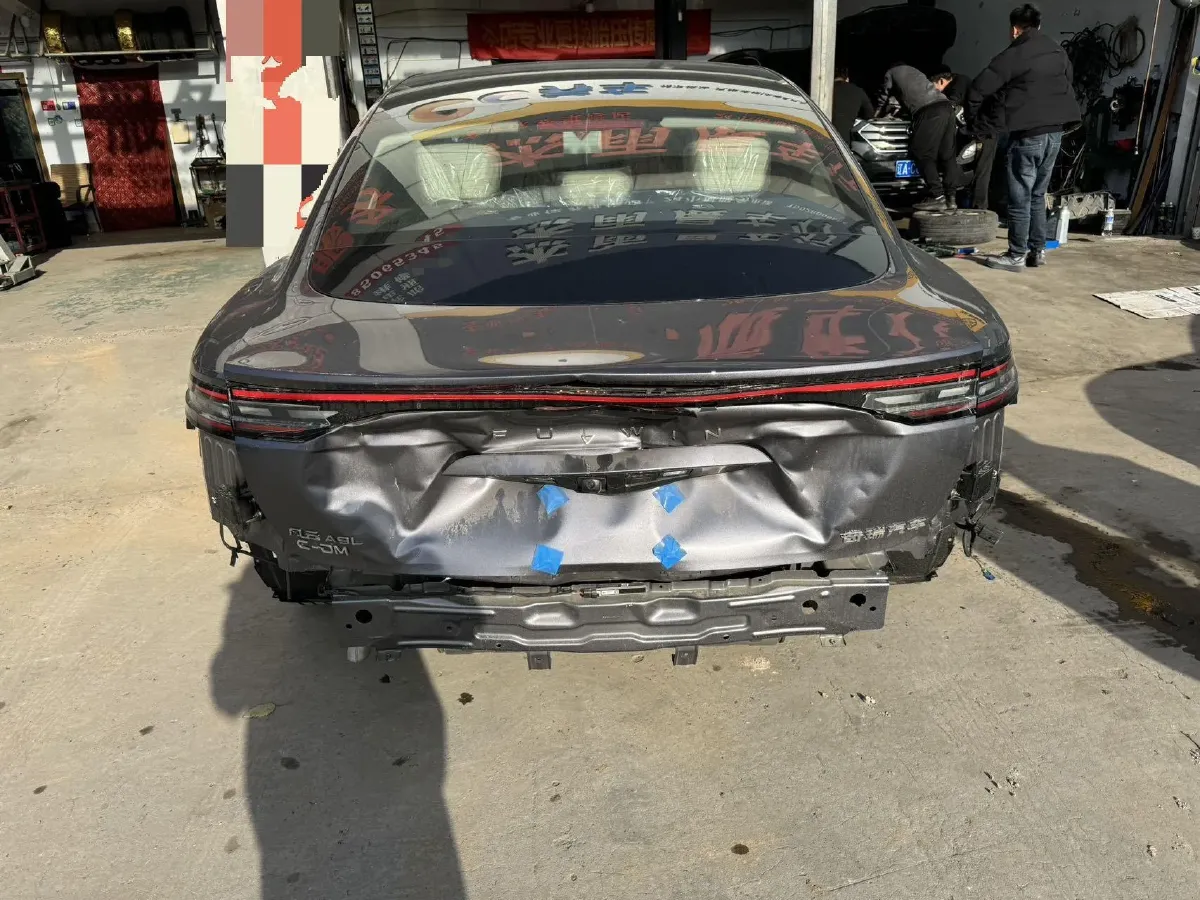 2025 Fulwin FulwinA9L 1.5T 156HP L4 1DHT PHEV,autocango,china used car exporter,china ev exporter,chinese used car exporter,chinese used ev exporter