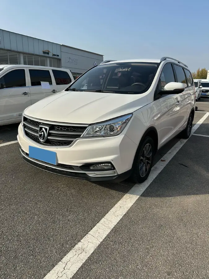 2019 BaoJun 730 1.5L 112HP L4 6MT
