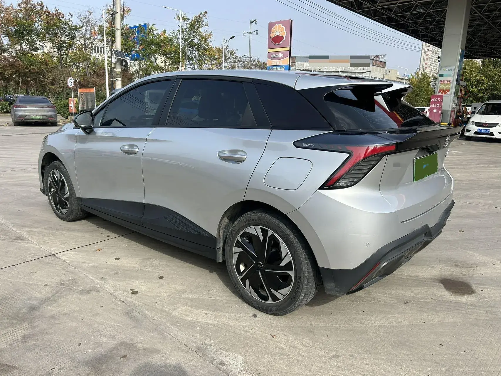 2023 MG MG4 thumbnail 4