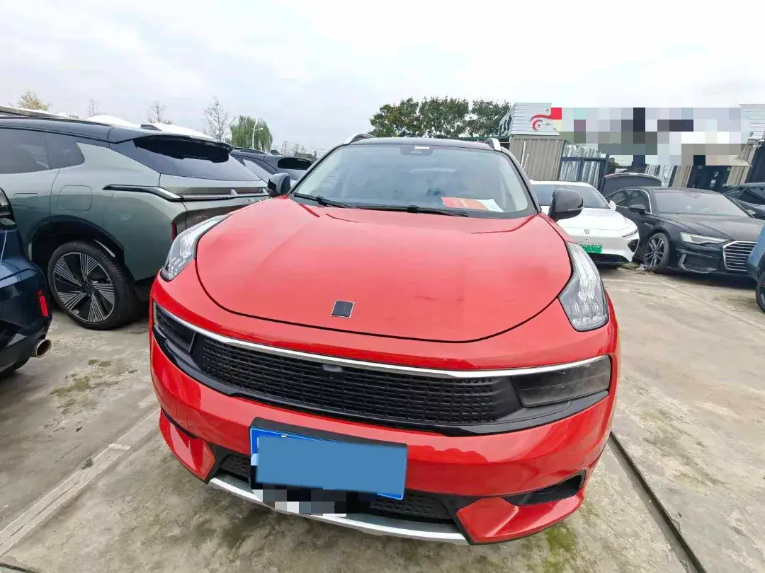 2017 LYNK&CO 01 thumbnail 2