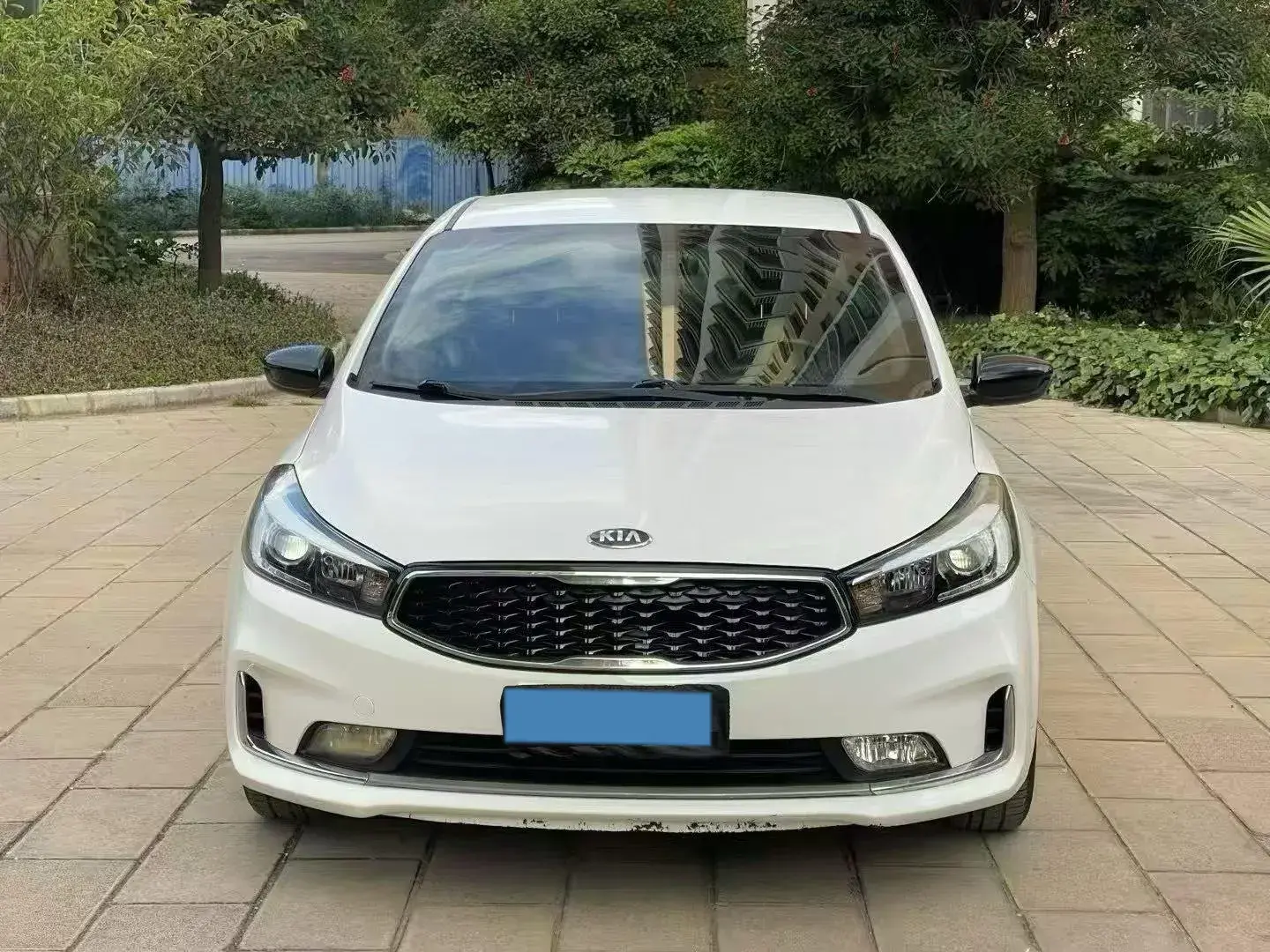 2016 KIA K3 thumbnail 2