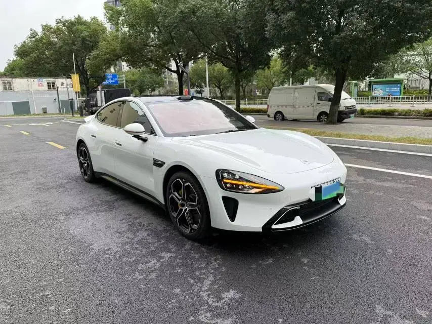 2024 MI SU7 thumbnail 3