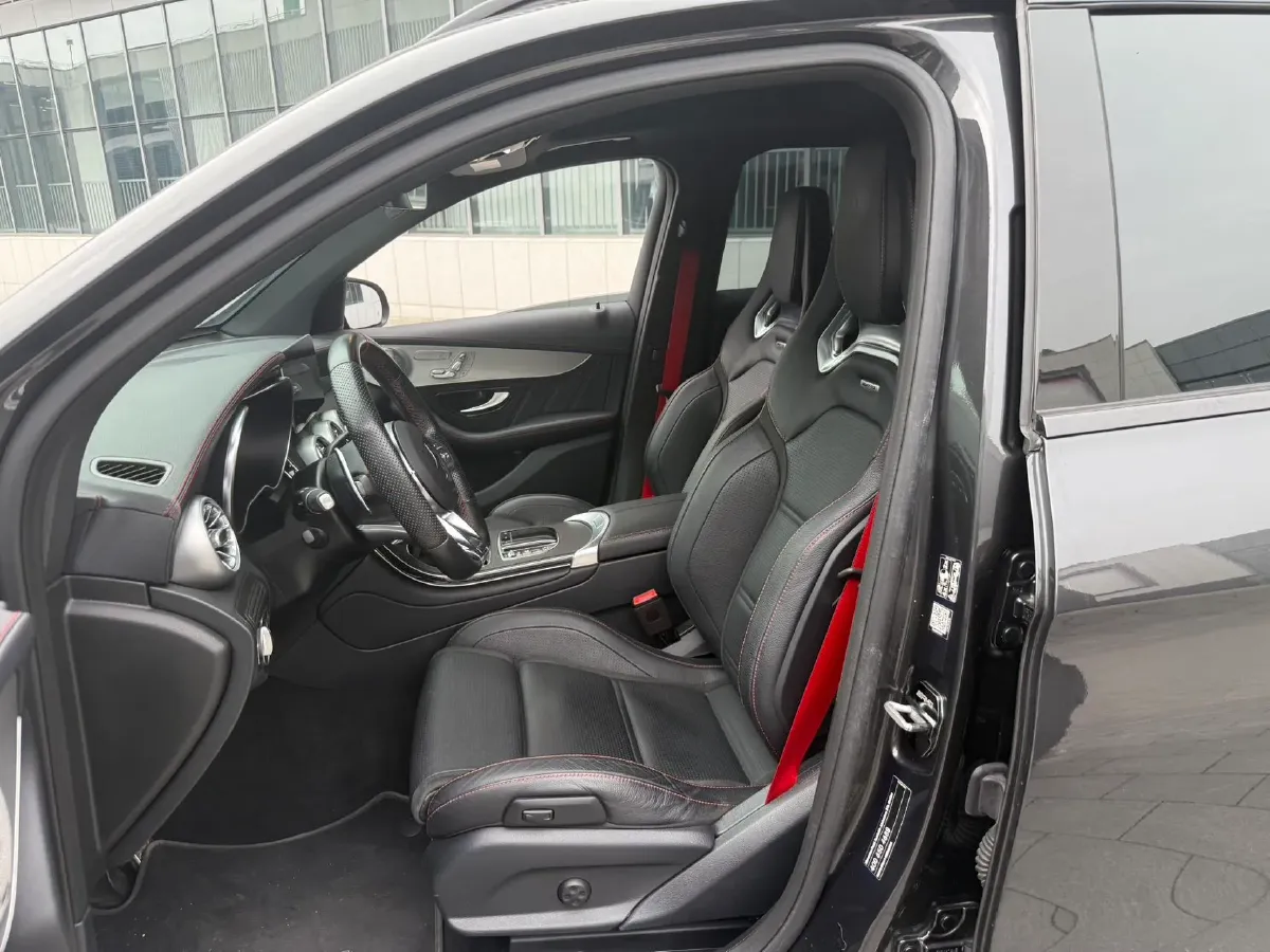 2020 Mercedes-Benz GLC AMG 3.0T 390HP V6 9AT,autocango,china used car exporter,china ev exporter,chinese used car exporter,chinese used ev exporter