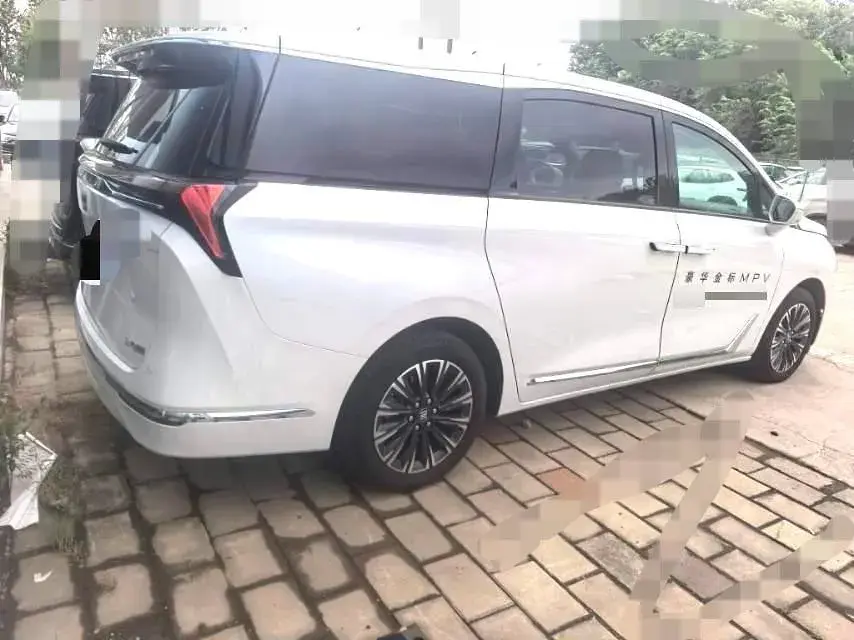 2025 BUICK GL8 thumbnail 2