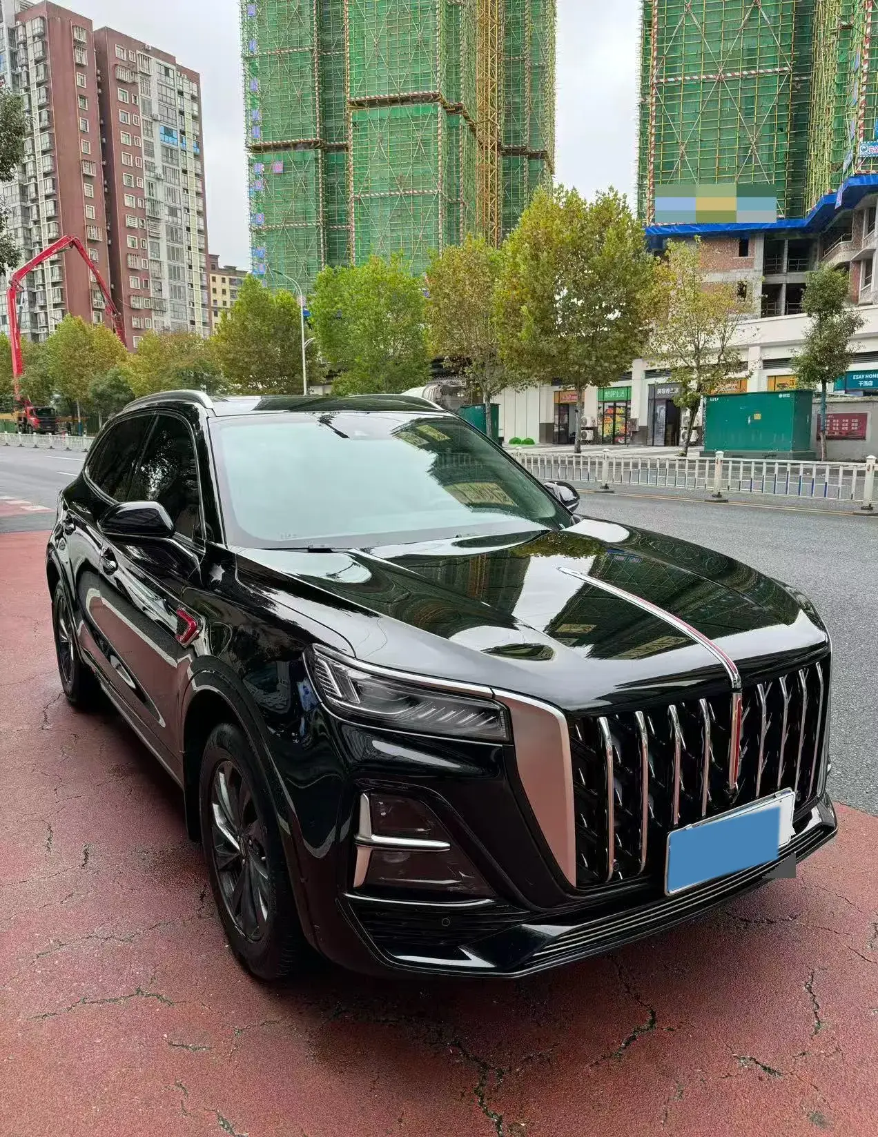2023 HONGQI HS5 thumbnail 3
