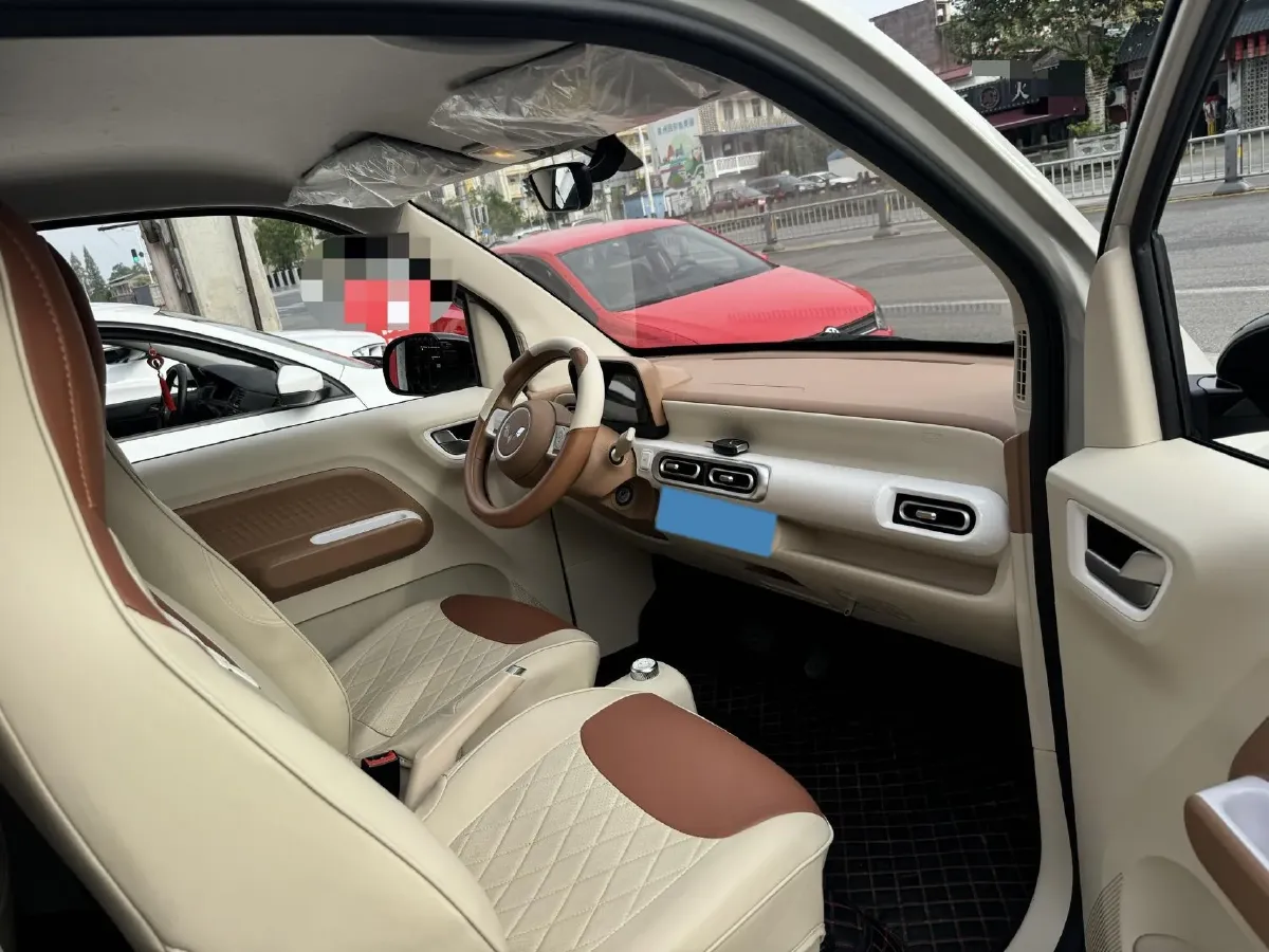 2024 WuLing HongGuang MINI EV BEV 17.3KWH,autocango,china used car exporter,china ev exporter,chinese used car exporter,chinese used ev exporter