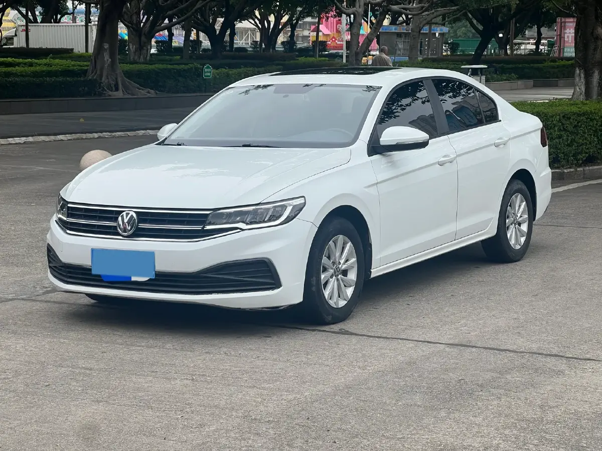 2019 Volkswagen Bora 1.5L 110HP L4 6AT