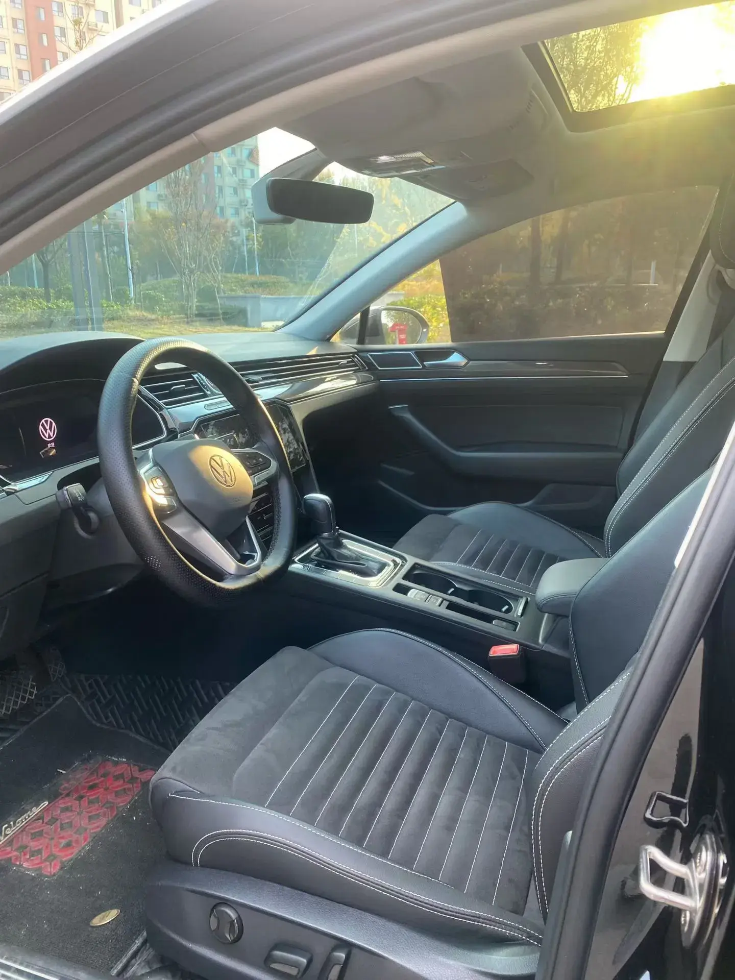 2021 VOLKSWAGEN MAGOTAN thumbnail 4