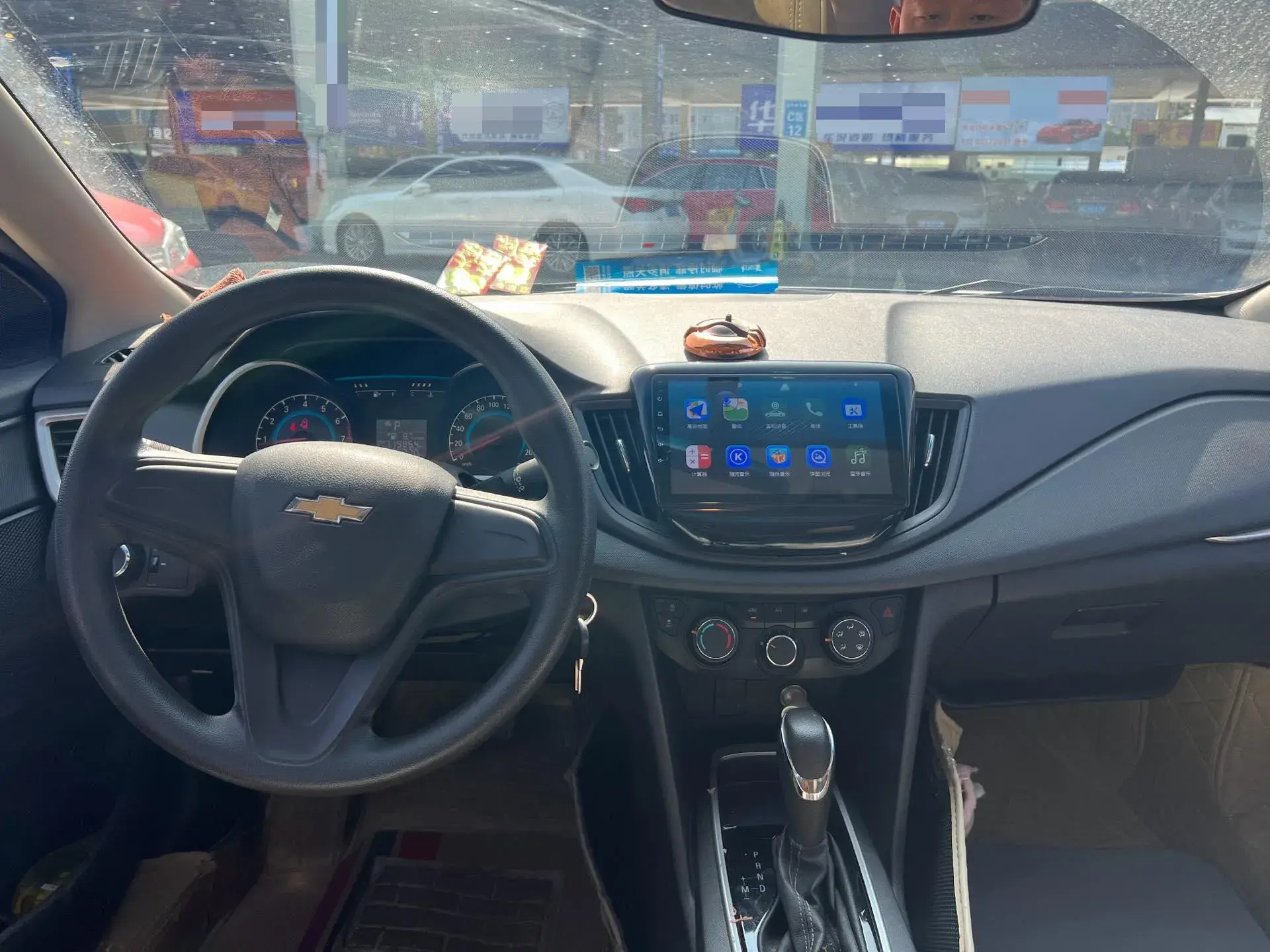 2019 CHEVROLET CAVALIER thumbnail 3