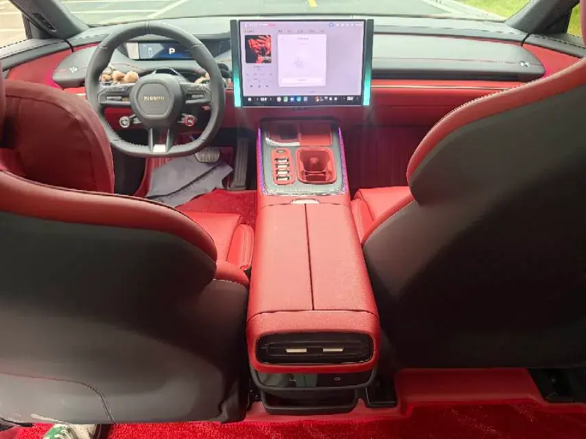 2024 MI SU7 thumbnail 4