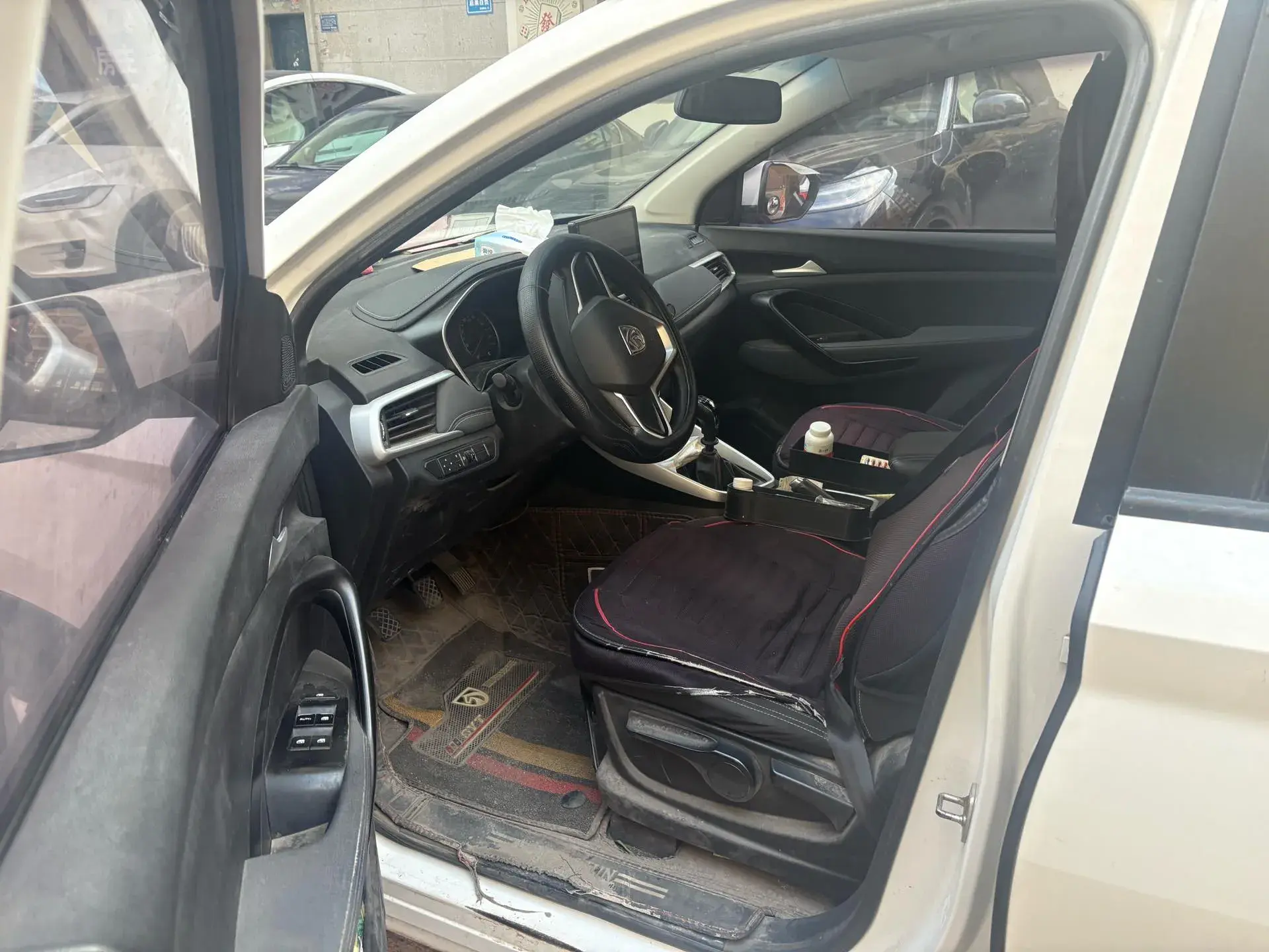 2018 BAOJUN 530 thumbnail 4