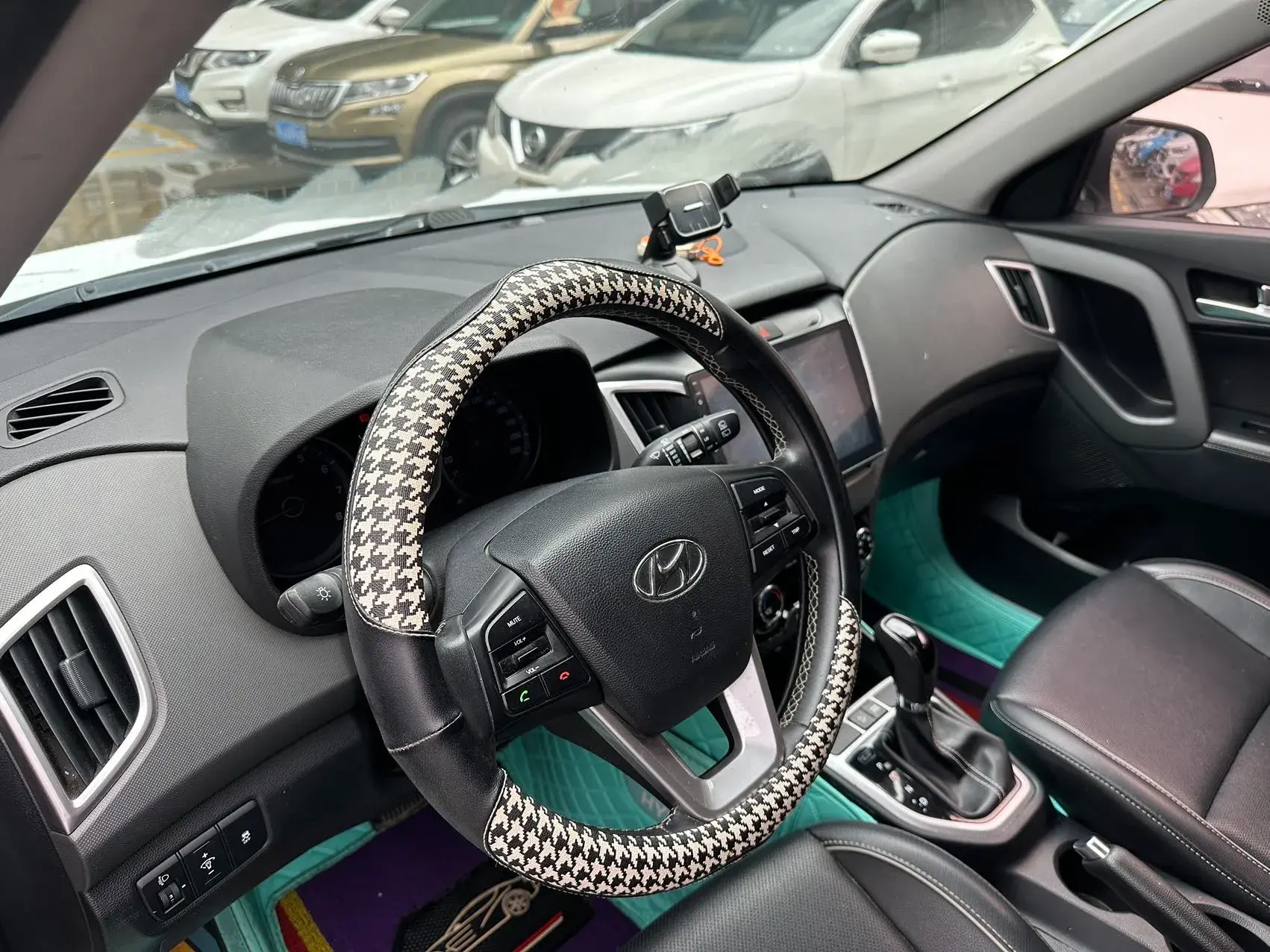 2015 HYUNDAI IX25 thumbnail 4