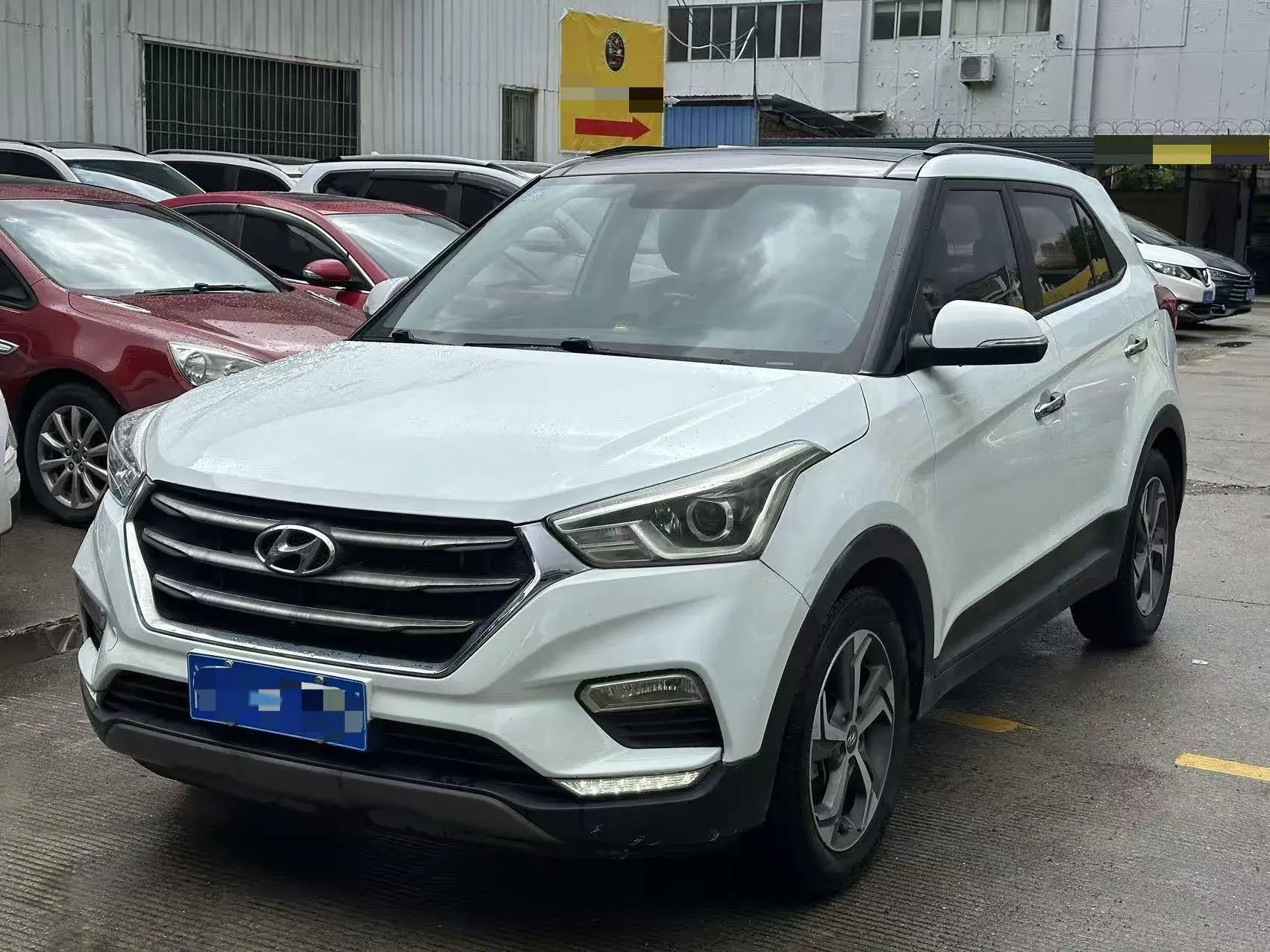 2015 HYUNDAI IX25 view 1