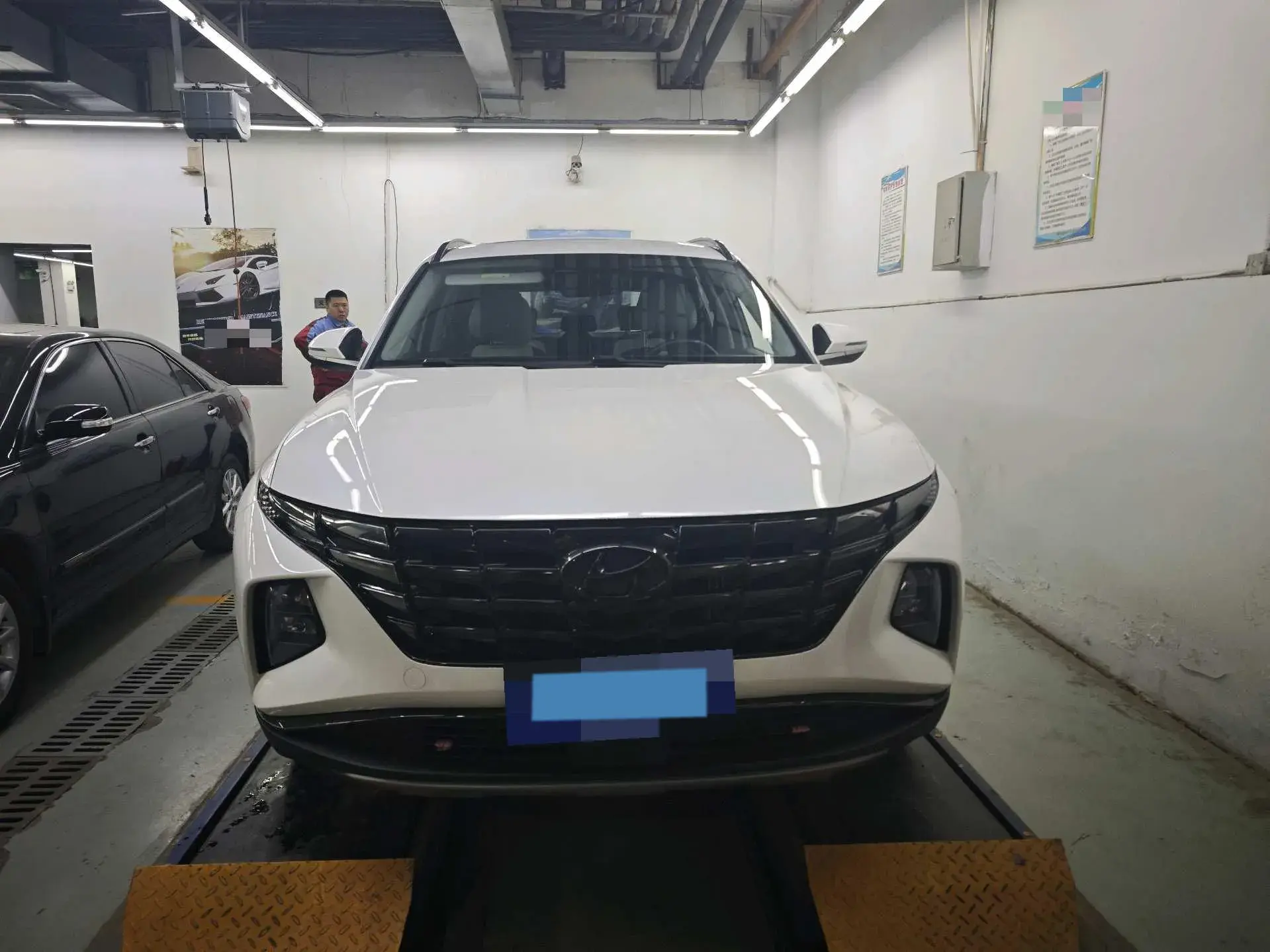 2022 HYUNDAI TUCSON thumbnail 2