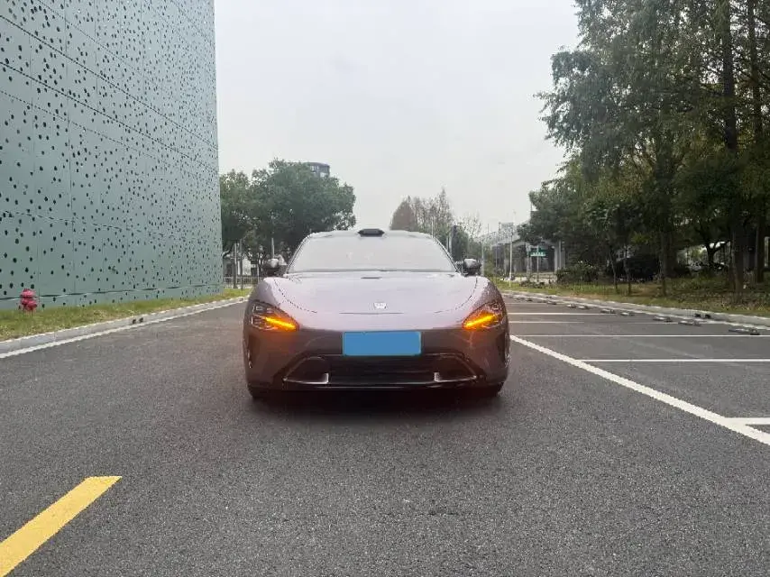 2024 MI SU7 thumbnail 2