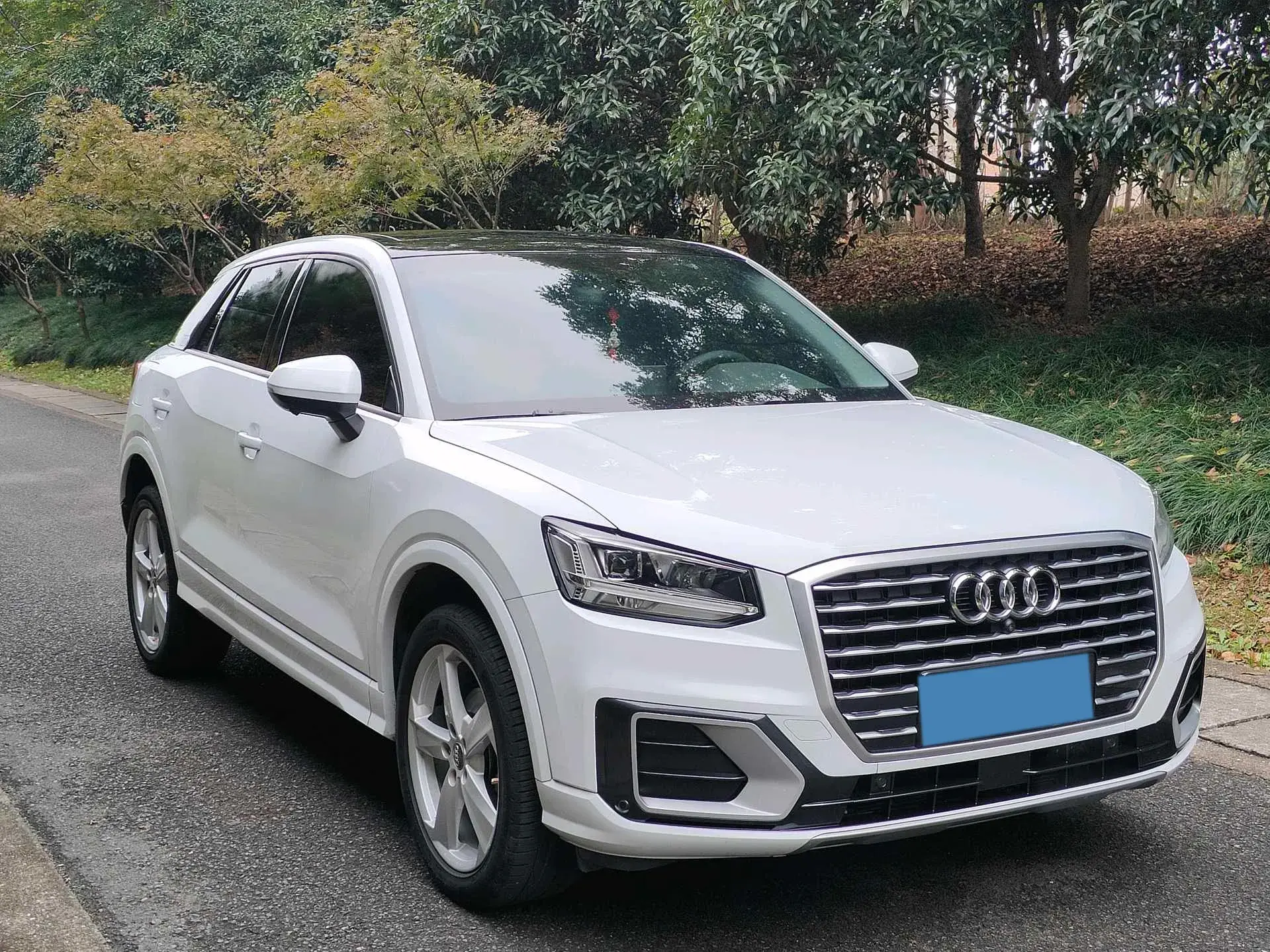 2021 AUDI Q2L thumbnail 2