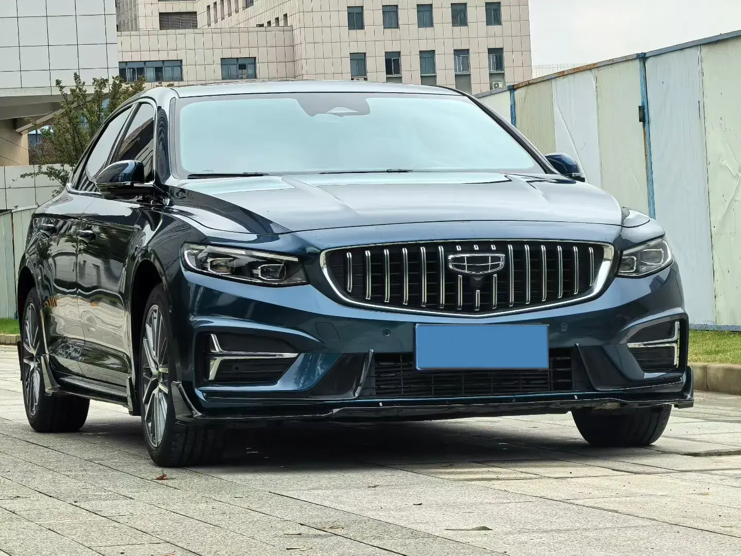 2023 GEELY PREFACE thumbnail 3