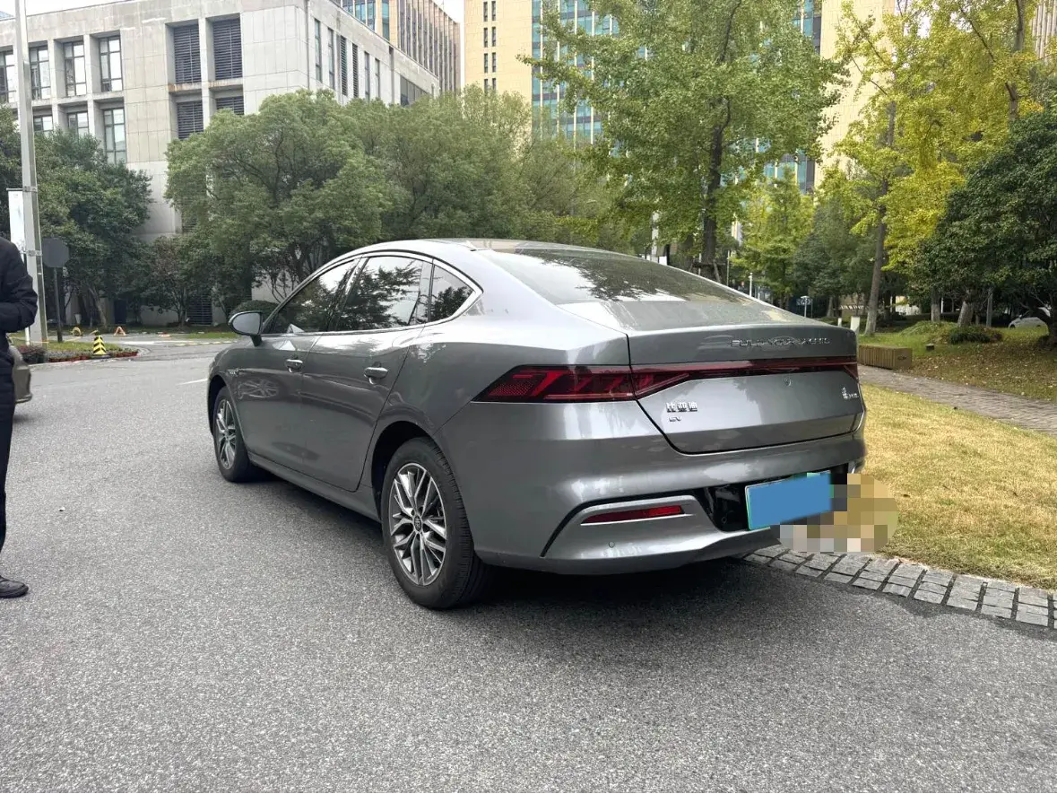 2021 BYD QIN thumbnail 4