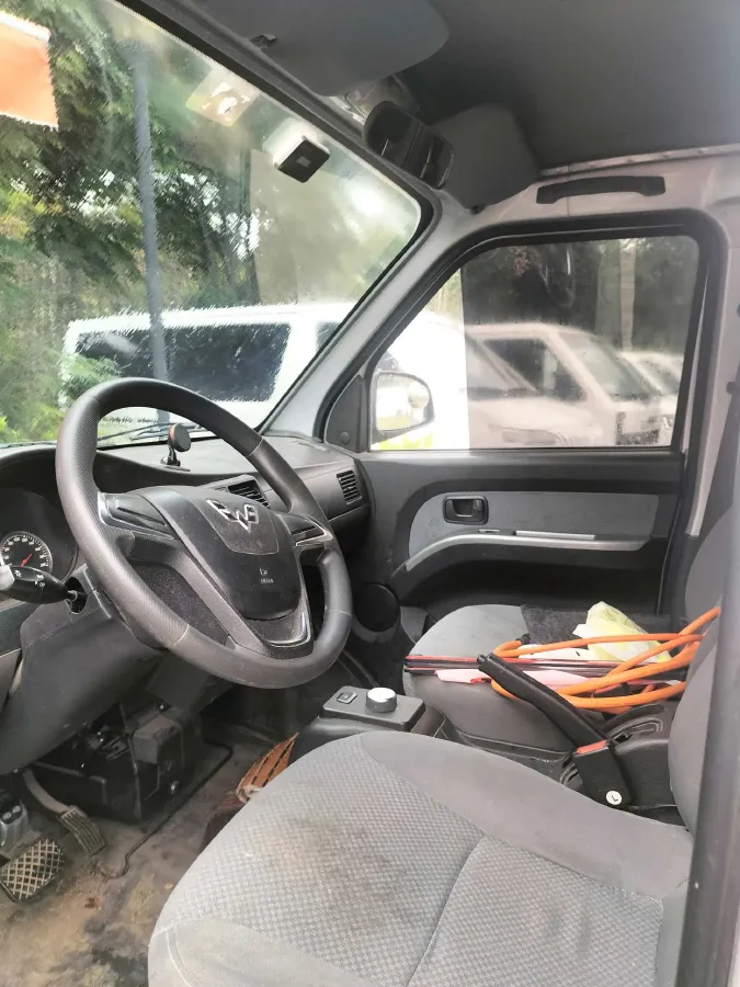 2020 WuLing RongGuang EV BEV 41.6KWH,autocango,china used car exporter,china ev exporter,chinese used car exporter,chinese used ev exporter