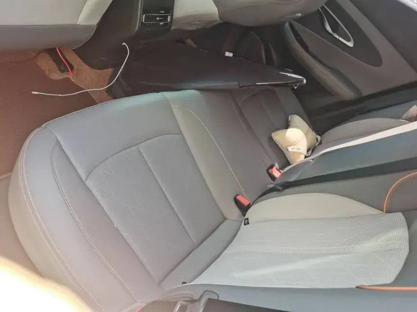 2023 CHANGAN UNI-T thumbnail 4