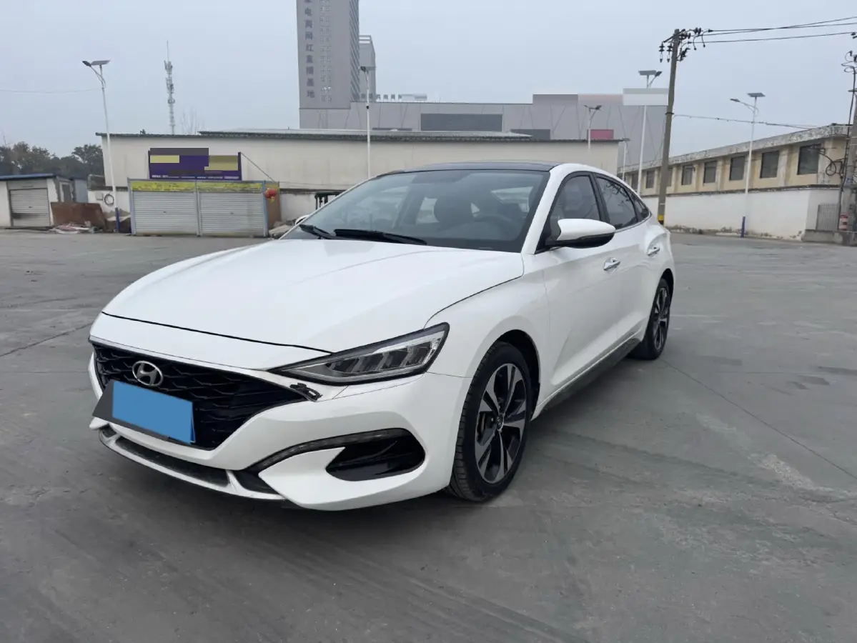2021 Hyundai La Festa 1.6T 204HP L4 7DCT