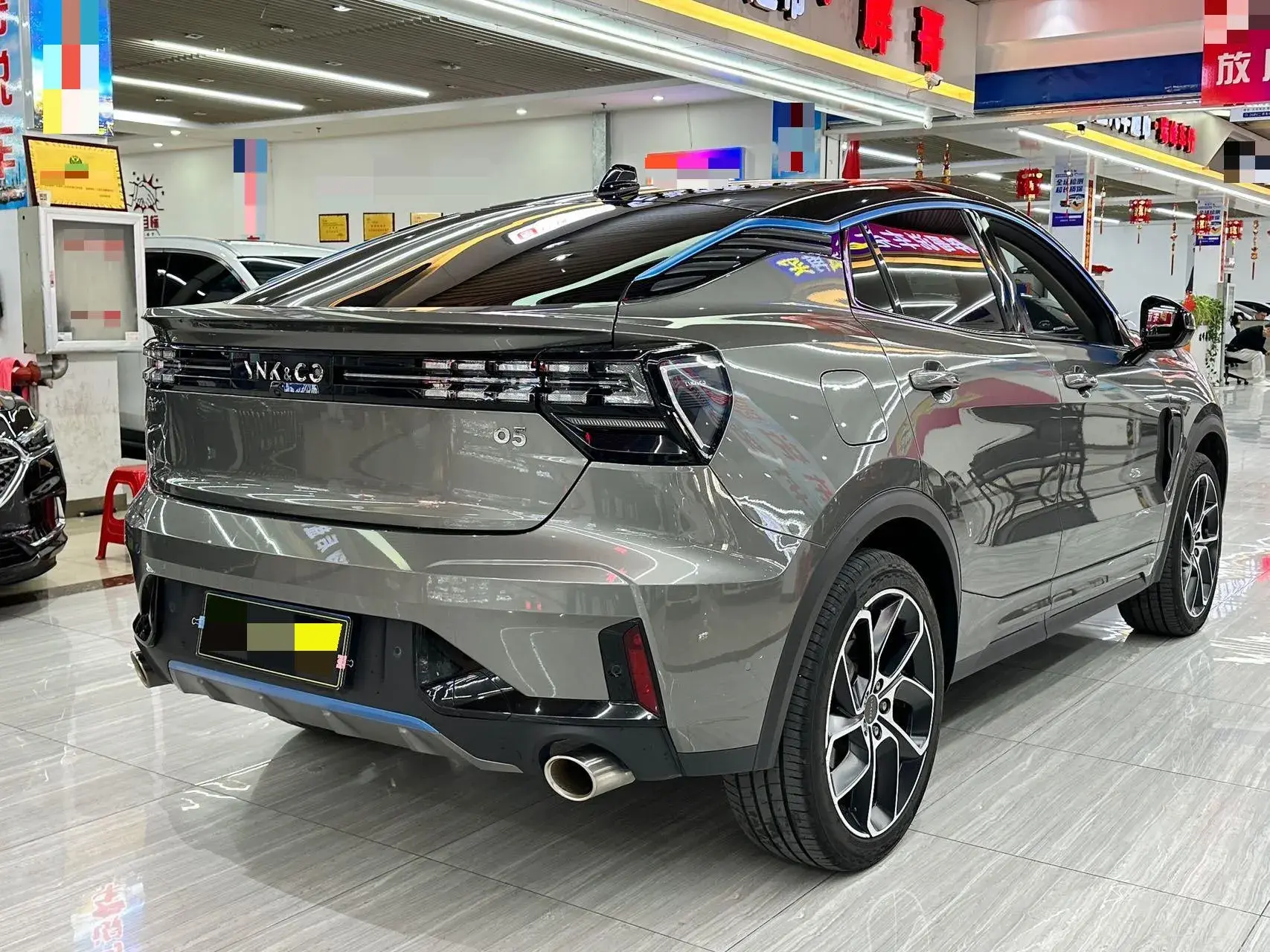 2020 LYNK&CO 05 thumbnail 4