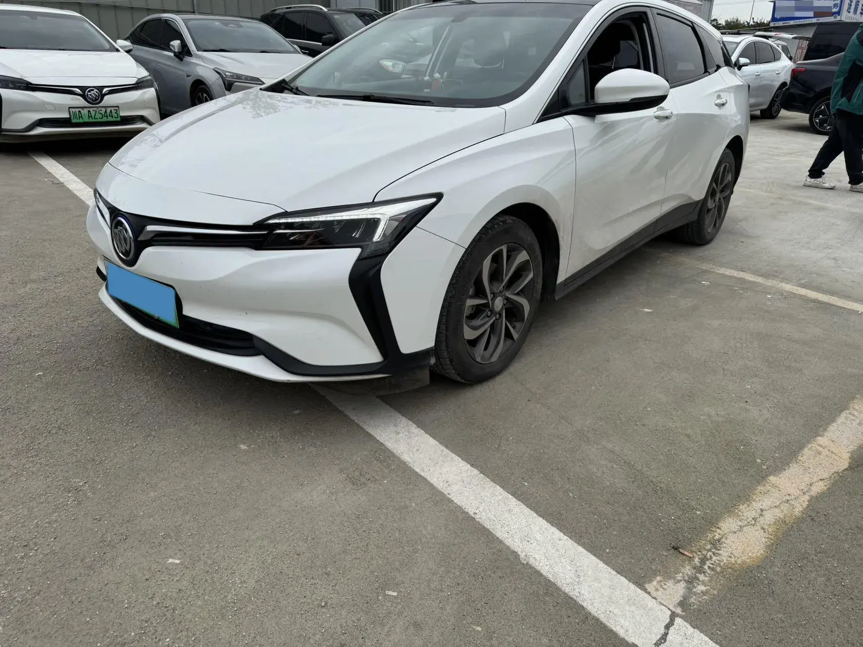 2020 BUICK VELITE view 1